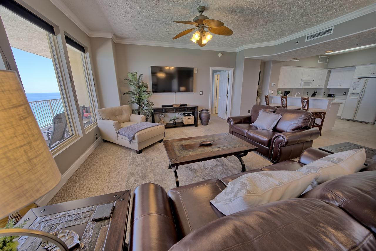 Stylish Oceanfront With And Picnic Area Access - Unit 1706 *